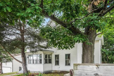 410 E Center St, Belding, MI 48809 photo 2