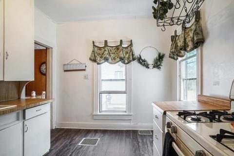 410 E Center St, Belding, MI 48809 photo 16