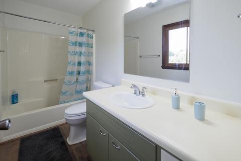 14840 E Augusta Dr, Augusta, MI 49012 photo 17