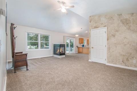 1010 107th Ave, Plainwell, MI 49080 photo 4