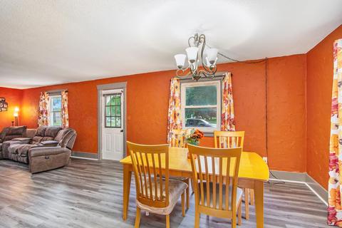 31 Arthur St, Grant, MI 49327 photo 9