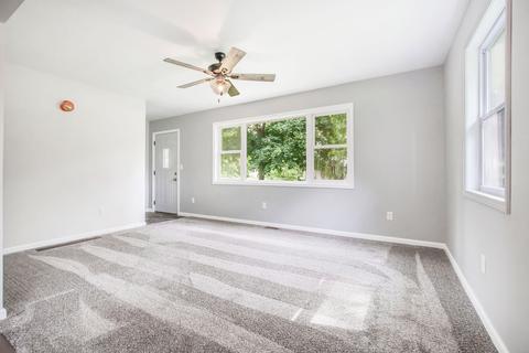 355 E Monroe St, Marcellus, MI 49067 photo 4