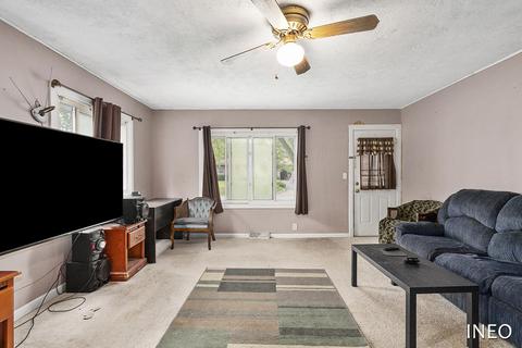 1116 W Ellis St, Belding, MI 48809 photo 9