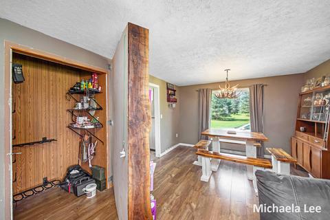 8209 River Rd, Evart, MI 49631 photo 7