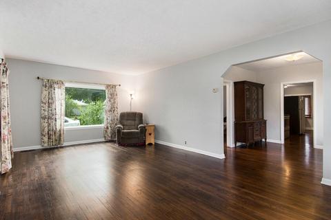 817 King St, Three Rivers, MI 49093 photo 2