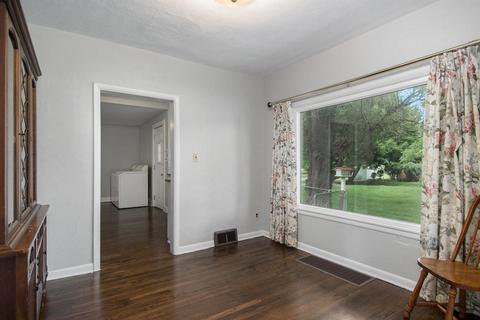 817 King St, Three Rivers, MI 49093 photo 4