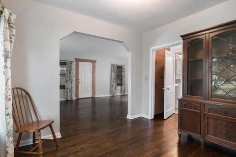 817 King St, Three Rivers, MI 49093 photo 5