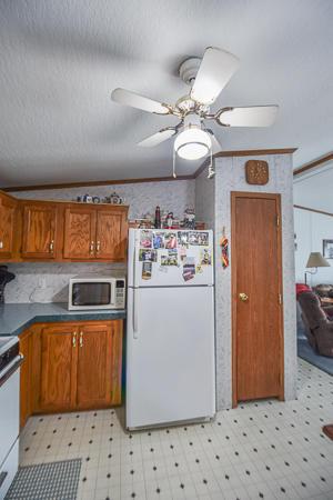 5457 Circle Dr, Reading, MI 49274 photo 10