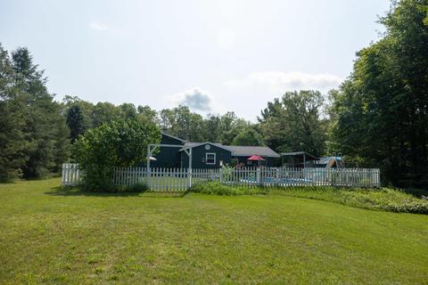 8415 Johnson Rd, Belding, MI 48809 photo 5