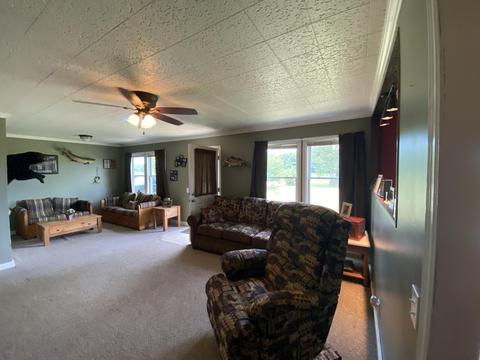3045 W Humphrey Rd, Ithaca, MI 48847 photo 7