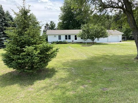 3045 W Humphrey Rd, Ithaca, MI 48847 photo 3