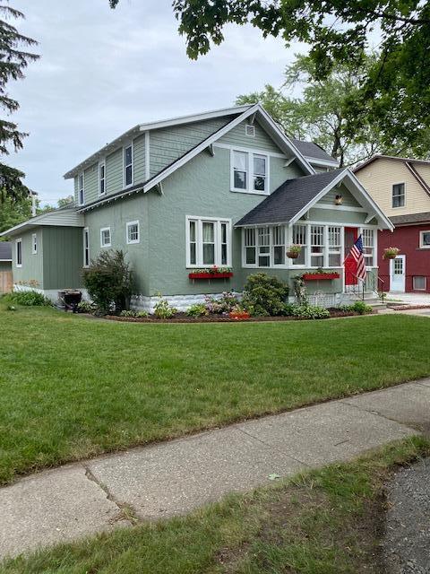 118 Maple Ter, Spring Lake, MI 49456 photo 2
