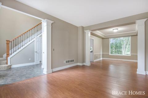 49 Fox Point Ct NE, Ada, MI 49301 photo 3