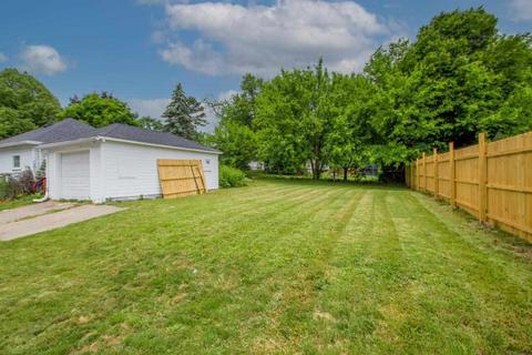 710 Webb, Jackson, MI 49202 photo 21