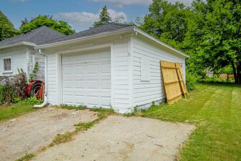710 Webb, Jackson, MI 49202 photo 22