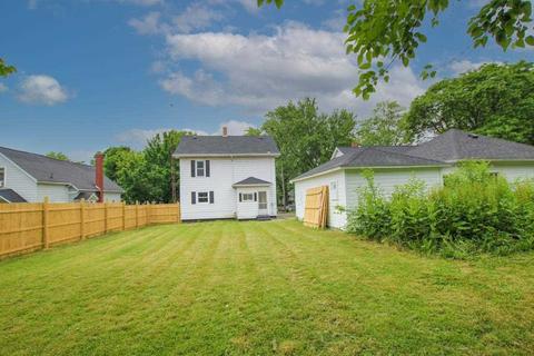 710 Webb, Jackson, MI 49202 photo 3