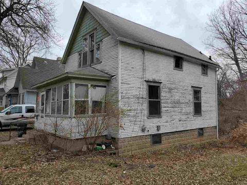 1412 Deyo St, Jackson, MI 49203 photo 1