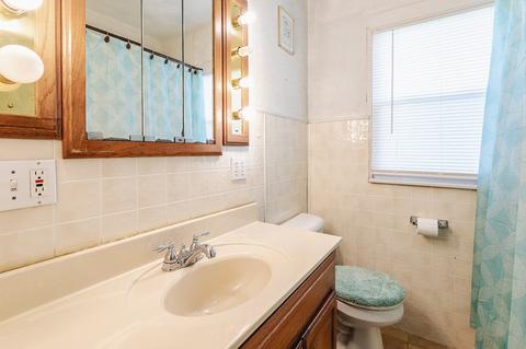 727 Bellevue Ave, Jackson, MI 49202 photo 5