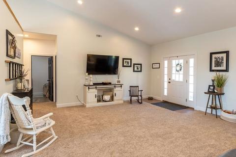 5925 Plum Orch, Munith, MI 49259 photo 29