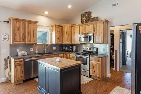 5925 Plum Orch, Munith, MI 49259 photo 21