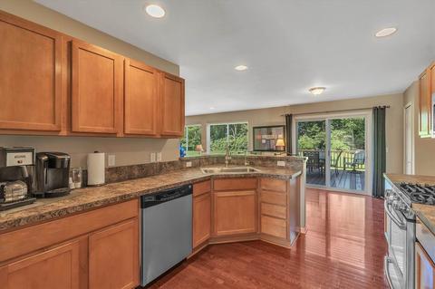 1428 Willow Dr, Jackson, MI 49201 photo 17
