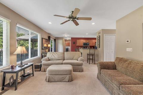 1428 Willow Dr, Jackson, MI 49201 photo 12