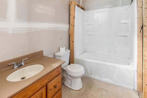 18360 Walnut Ln, Gregory, MI 48137 photo 26