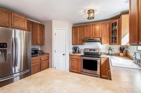 18360 Walnut Ln, Gregory, MI 48137 photo 9