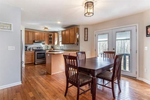 18360 Walnut Ln, Gregory, MI 48137 photo 7