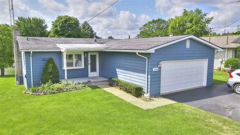 144 E Princess Dr, Brooklyn, MI 49230 photo 2