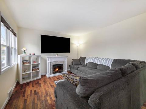 121 Comstock, Jackson, MI 49203 photo 5