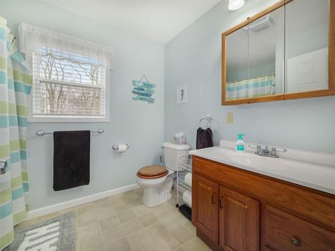 121 Comstock, Jackson, MI 49203 photo 17