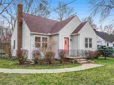 121 Comstock, Jackson, MI 49203 photo 1