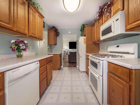 121 Comstock, Jackson, MI 49203 photo 10