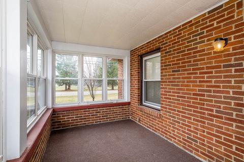 202 Robinson Rd, Jackson, MI 49203 photo 16