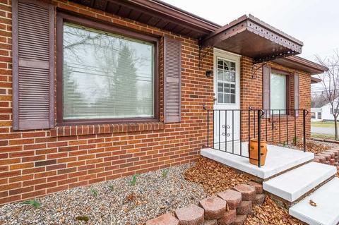202 Robinson Rd, Jackson, MI 49203 photo 9