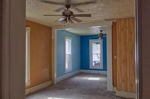 845 Center St, Jackson, MI 49202 photo 4