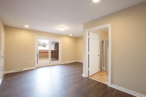 808 Fleming, Jackson, MI 49202 photo 8