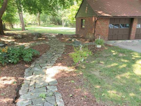 2128 Spring Arbor Rd, Jackson, MI 49203 photo 45