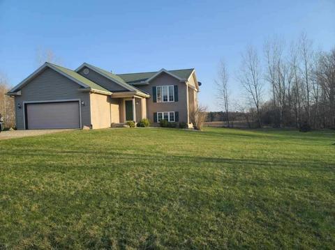 5751 Oakview Trl, Jackson, MI 49201 photo 1