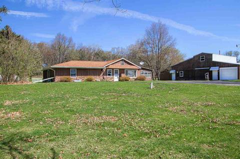 2620 Crouch Rd, Jackson, MI 49201 photo 2