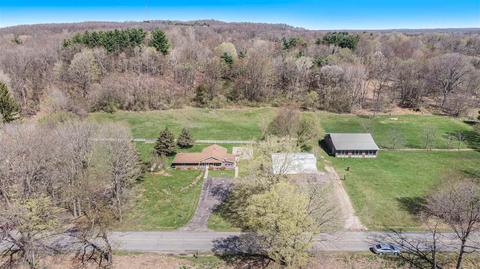 2620 Crouch Rd, Jackson, MI 49201 photo 1