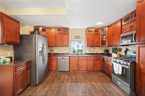 230 E Clark, Jackson, MI 49203 photo 6
