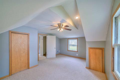 2402 Wallace Dr, Jackson, MI 49203 photo 13