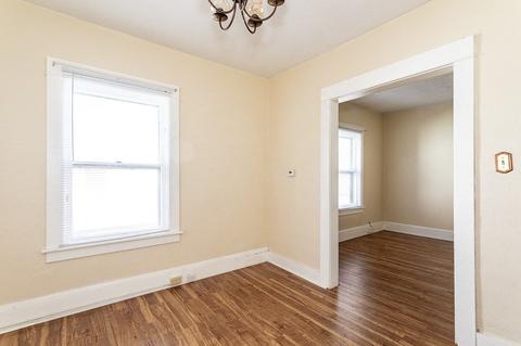 824 Eaton St, Jackson, MI 49202 photo 12