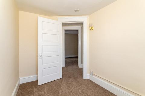 824 Eaton St, Jackson, MI 49202 photo 23