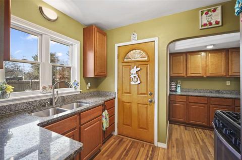 3130 Reynolds, Jackson, MI 49201 photo 5