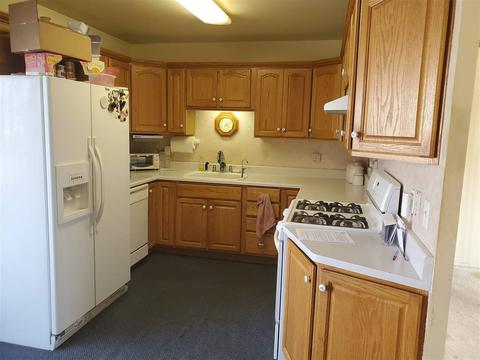 5610 Larch Dr, Jackson, MI 49201 photo 2