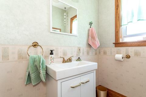 810 S West Ave, Jackson, MI 49203 photo 29