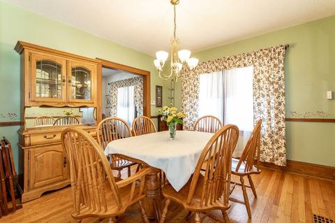 810 S West Ave, Jackson, MI 49203 photo 4